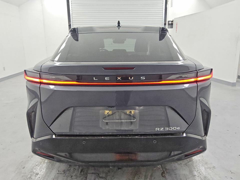 Photo 6 from auction – 2024 LEXUS RZ with VIN JTJABABB7RA006935