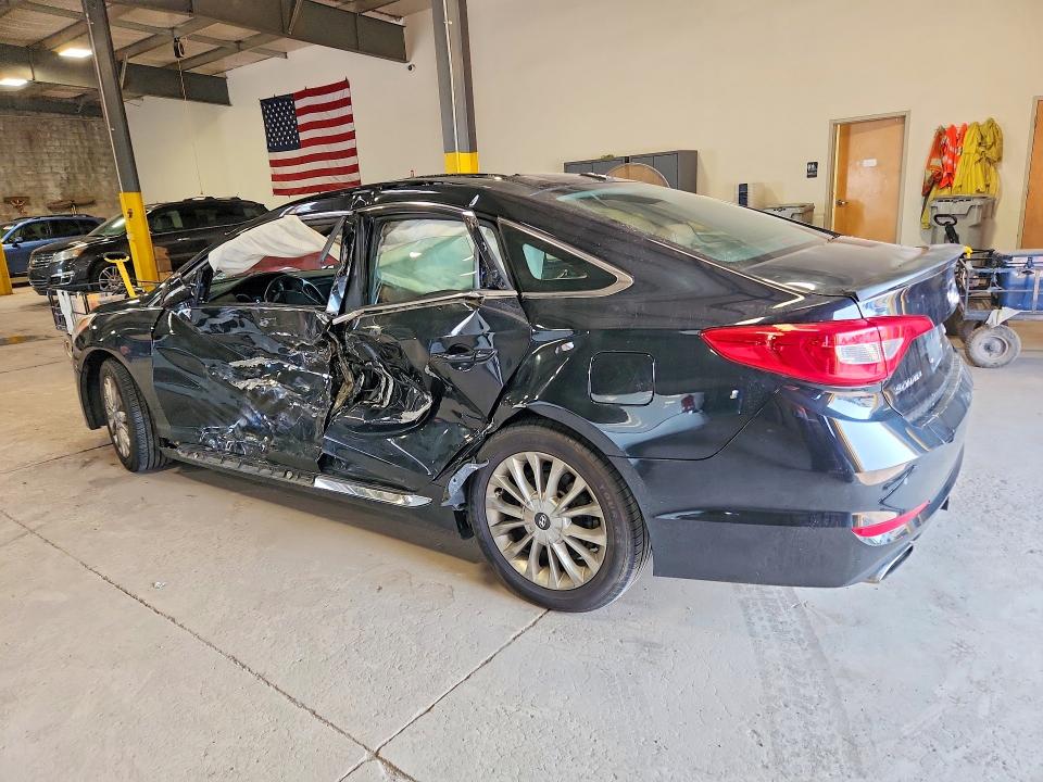 Photo 2 from auction – 2015 HYUNDAI SONATA with VIN 5NPE34AF6FH112689