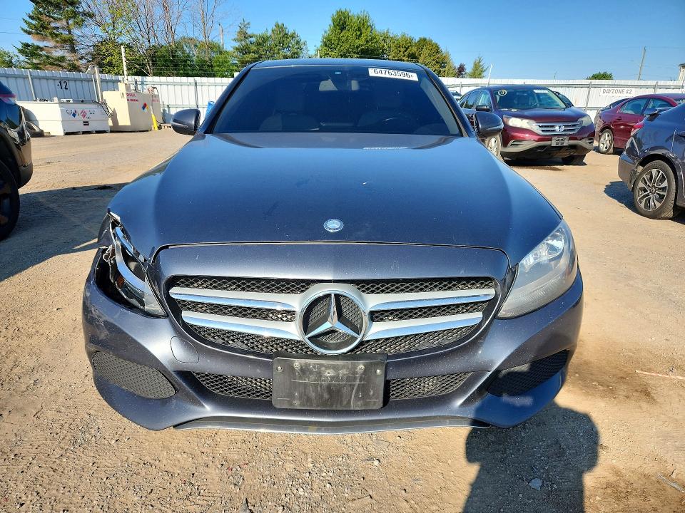 Photo 5 from auction – 2016 MERCEDES-BENZ C with VIN 55SWF4KB6GU160795
