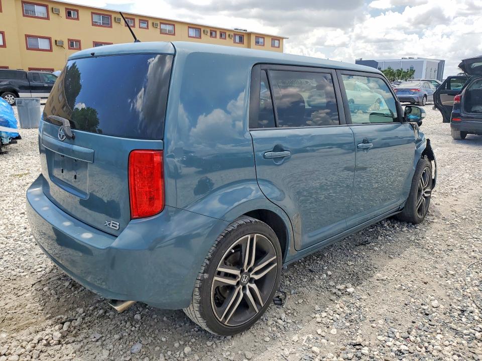 Photo 3 from auction – 2008 SCION XB with VIN JTLKE50E281043140
