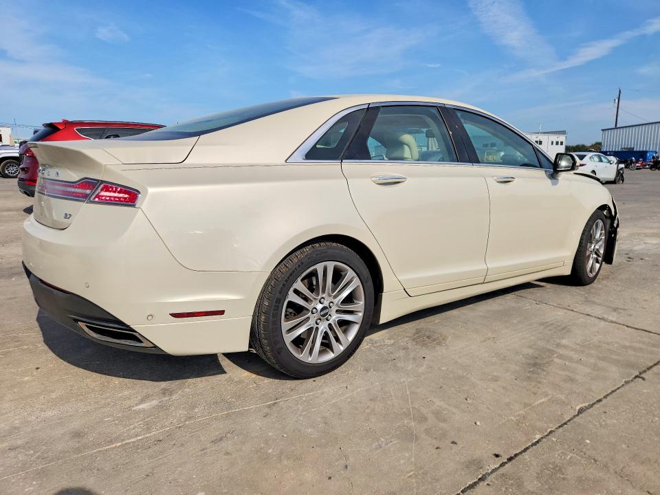 Photo 3 from auction – 2014 LINCOLN MKZ with VIN 3LN6L2GK5ER815253