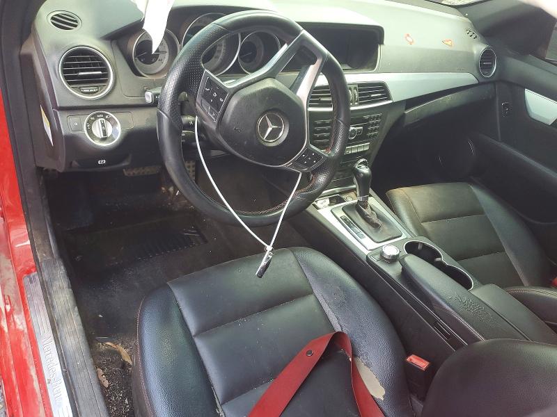 Photo 8 from auction – 2013 MERCEDES-BENZ C with VIN WDDGF8AB4DA776391