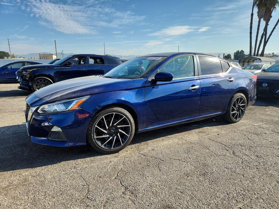 NISSAN ALTIMA 2020 with VIN 1N4BL4BV6LC200941 - Photo from auction