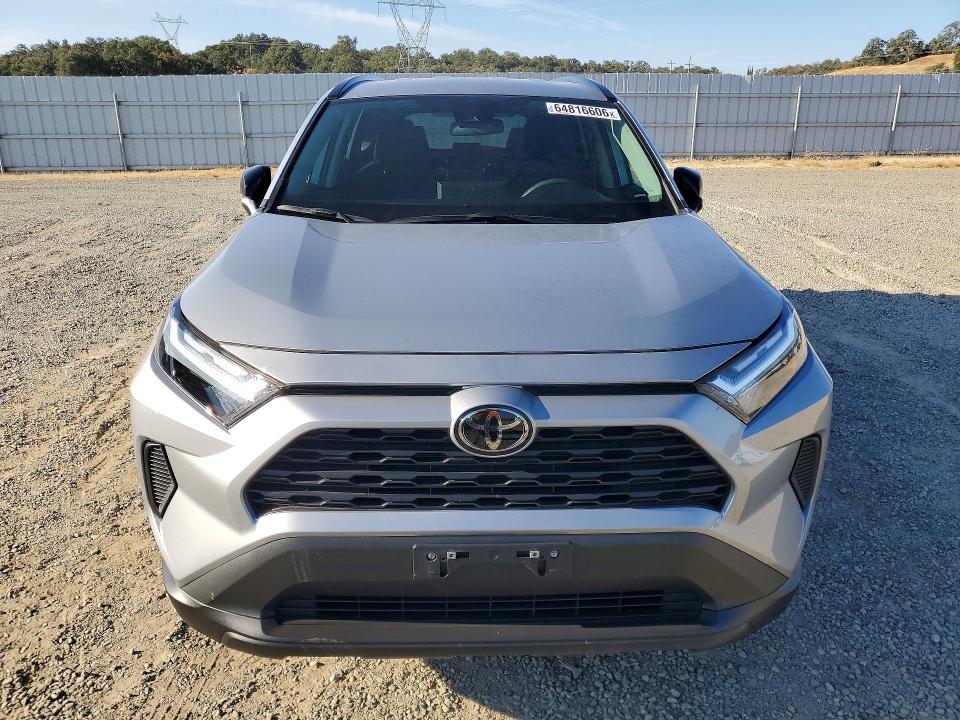 Photo 5 from auction – 2025 TOYOTA RAV4 with VIN 2T3LWRFV3SW265593