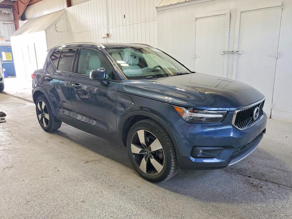 Photo 4 from auction – 2021 VOLVO XC40 with VIN YV4162UK8M2473713