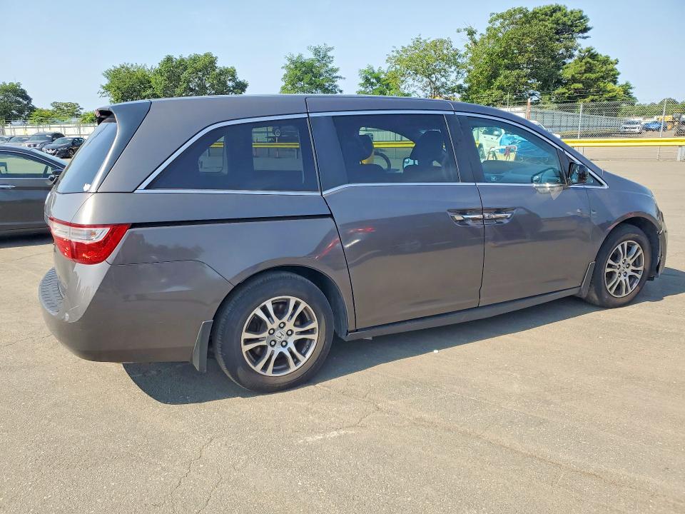 Photo 3 from auction – 2012 HONDA ODYSSEY with VIN 5FNRL5H49CB055300