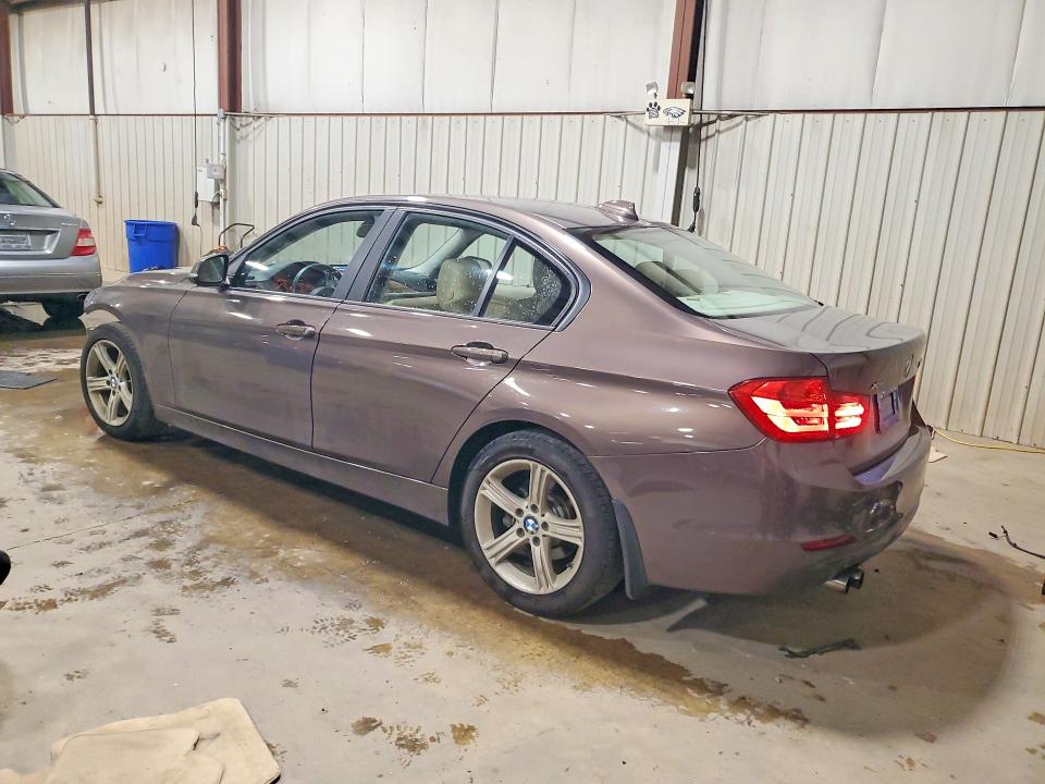 Photo 2 from auction – 2013 BMW 328 with VIN WBA3B3C52DJ810937