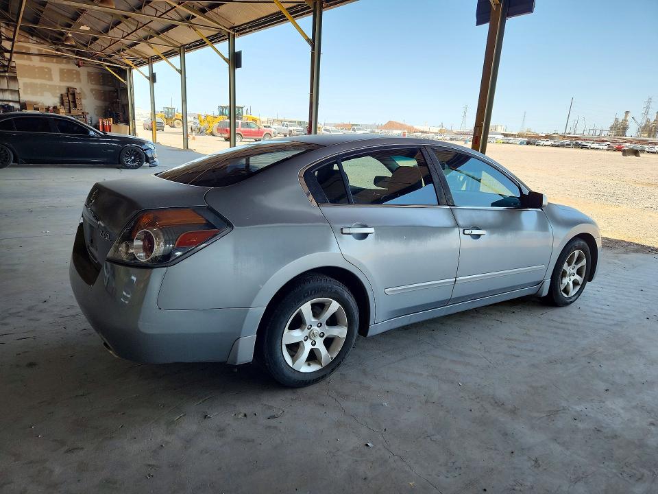 Photo 3 from auction – 2007 NISSAN ALTIMA with VIN 1N4AL21E37C198721