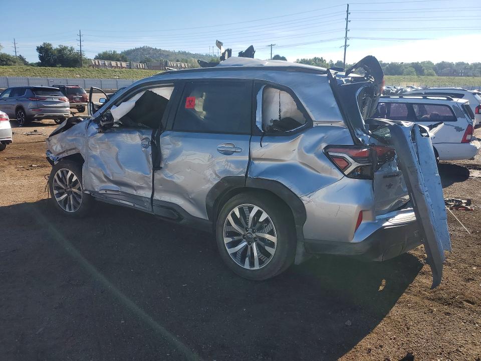 Photo 2 from auction – 2025 SUBARU FORESTER with VIN JF2SLDTC5SH581515