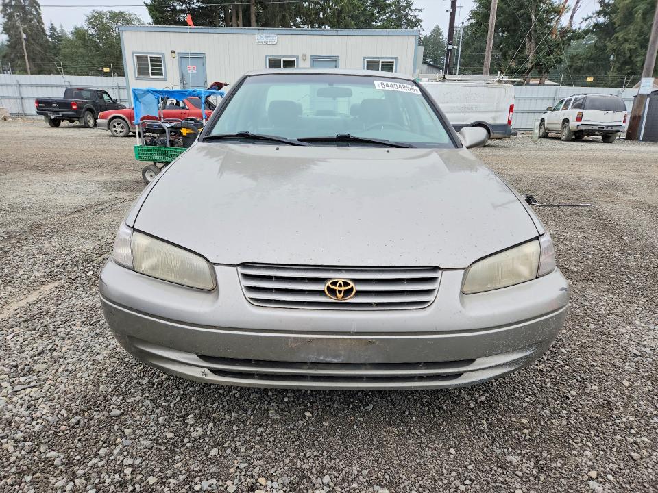 Photo 5 from auction – 1998 TOYOTA CAMRY with VIN JT2BG22K3W0157313