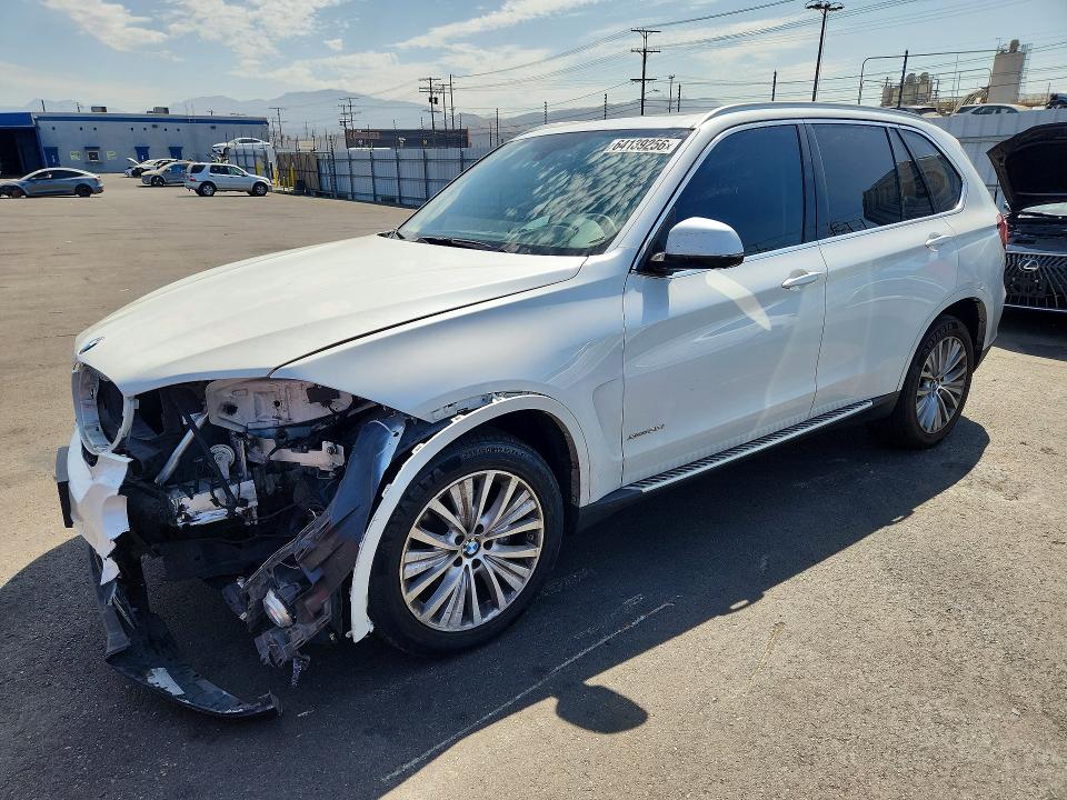 BMW X5 2016 with VIN 5UXKR0C59G0P24798 - Photo from auction