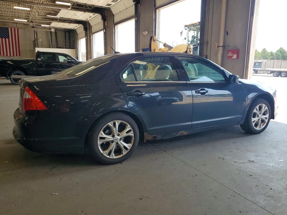 Photo 3 from auction – 2012 FORD FUSION with VIN 3FAHP0HA6CR301958
