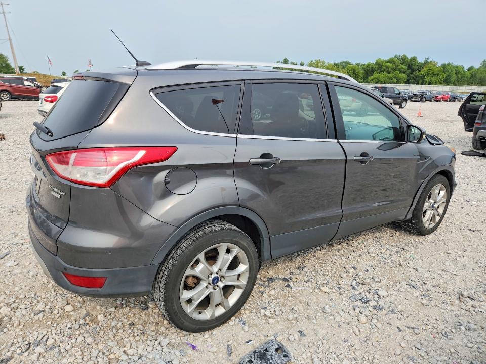 Photo 3 from auction – 2015 FORD ESCAPE with VIN 1FMCU9J95FUB57605