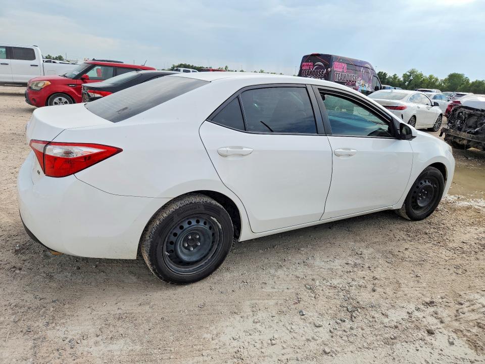 Photo 3 from auction – 2016 TOYOTA COROLLA with VIN 5YFBURHE0GP404207