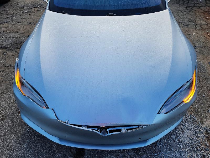 Photo 11 from auction – 2017 TESLA MODEL S with VIN 5YJSA1E26HF207009