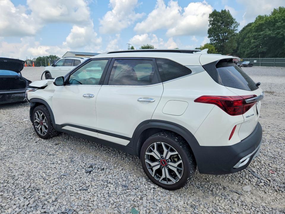 Photo 2 from auction – 2023 KIA SELTOS with VIN KNDETCA29P7356656