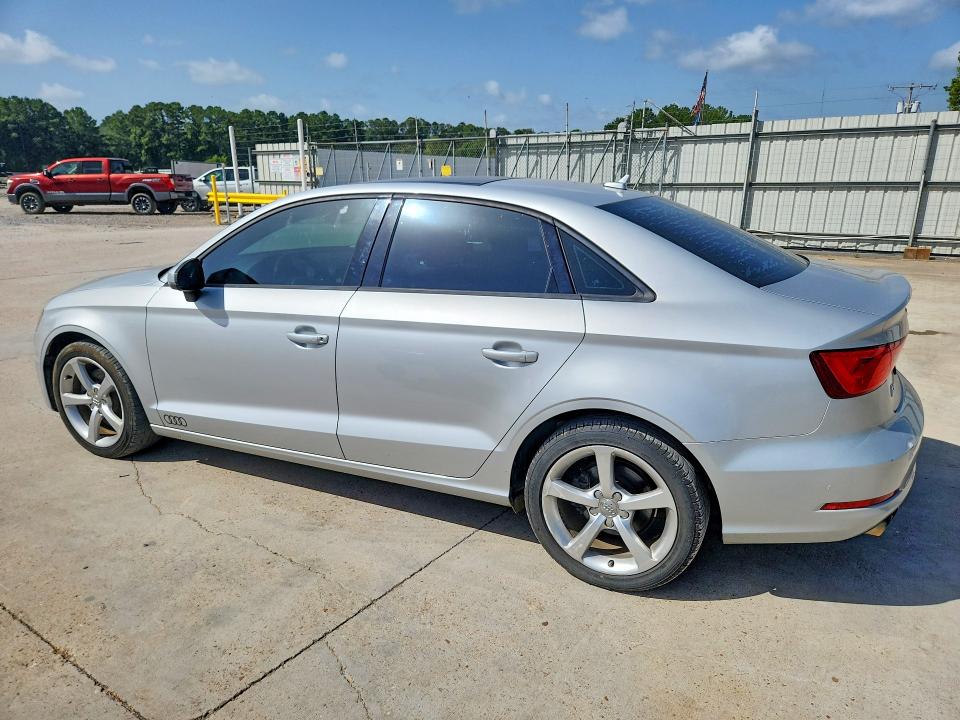 Photo 2 from auction – 2015 AUDI A3 with VIN WAUACGFF8F1005589