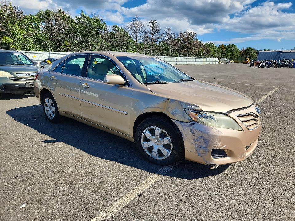Photo 4 from auction – 2010 TOYOTA CAMRY with VIN 4T1BF3EK0AU054486