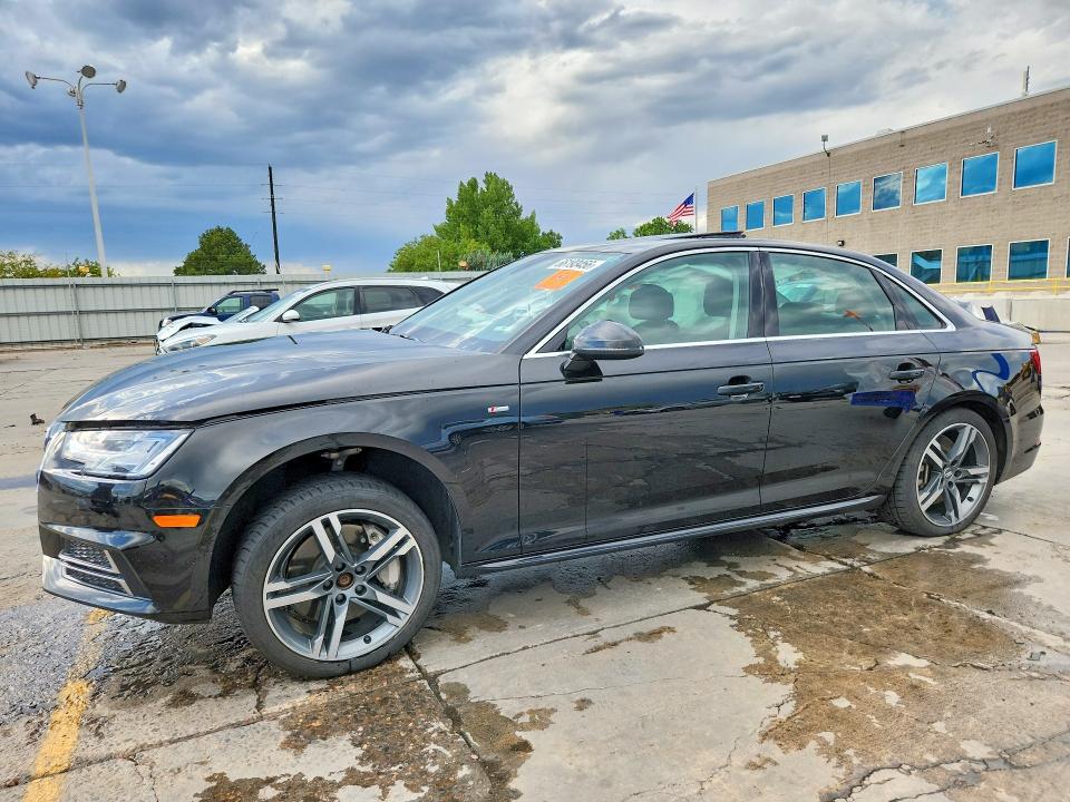 AUDI A4 2018 с VIN WAUENAF45JA137273 - Фото с аукциона