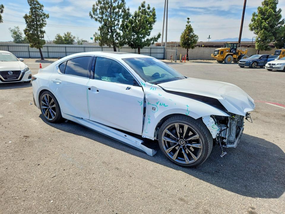Photo 4 from auction – 2024 LEXUS IS 350 with VIN JTHGZ1B26R5073963