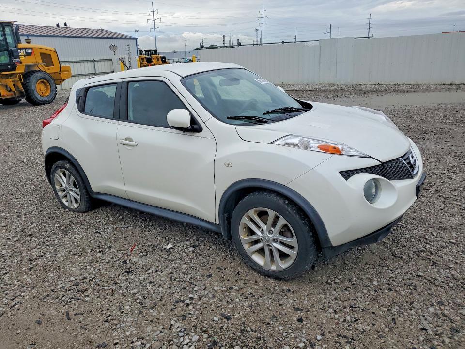 Photo 4 from auction – 2014 NISSAN JUKE with VIN JN8AF5MV0ET355699