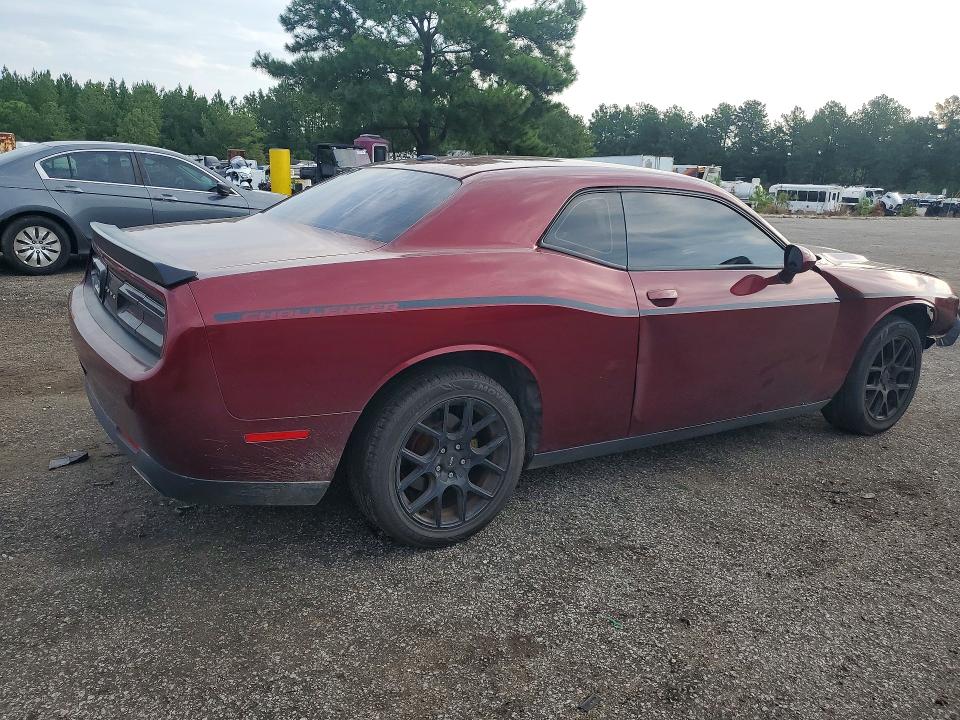 Photo 3 from auction – 2017 DODGE CHALLENGER with VIN 2C3CDZAG3HH613209