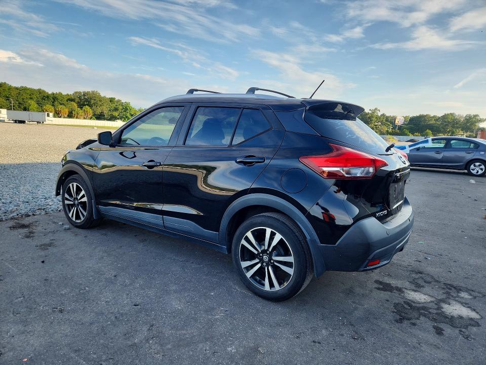 Photo 2 from auction – 2018 NISSAN KICKS with VIN 3N1CP5CU8JL522290