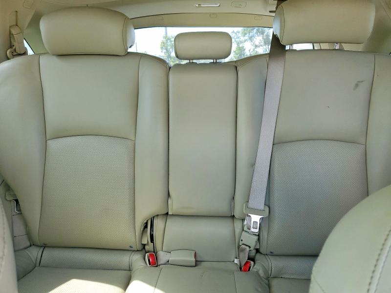 Photo 10 from auction – 2004 INFINITI FX35 with VIN JNRAS08U74X107002