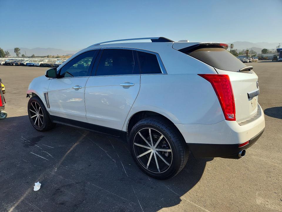 Photo 2 from auction – 2015 CADILLAC SRX with VIN 3GYFNCE35FS573634