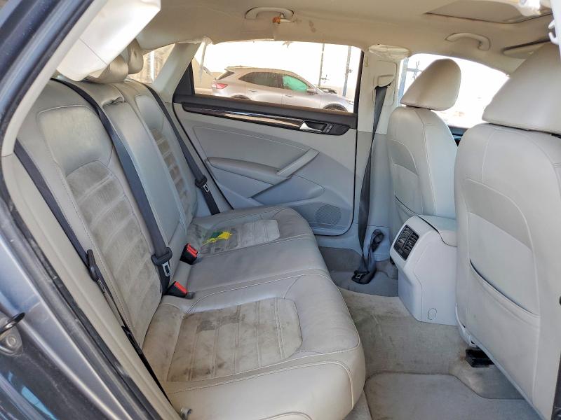 Photo 10 from auction – 2014 VOLKSWAGEN PASSAT with VIN 1VWCS7A37EC056397
