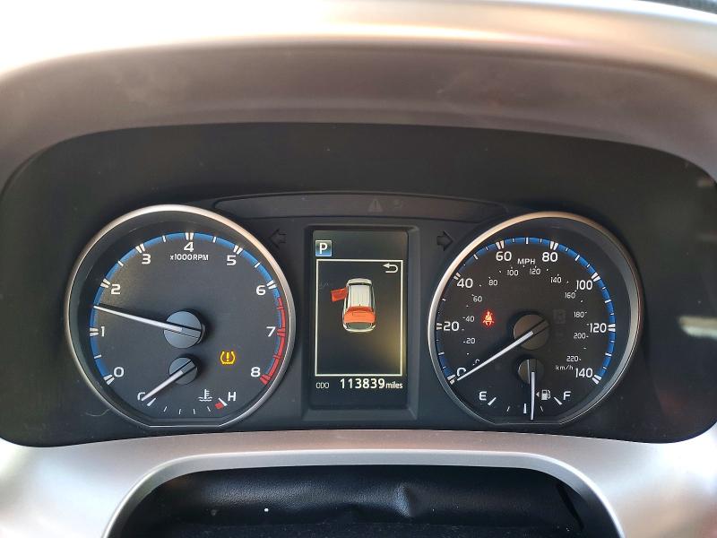 Photo 9 from auction – 2018 TOYOTA RAV4 with VIN JTMBFREV2JD229449