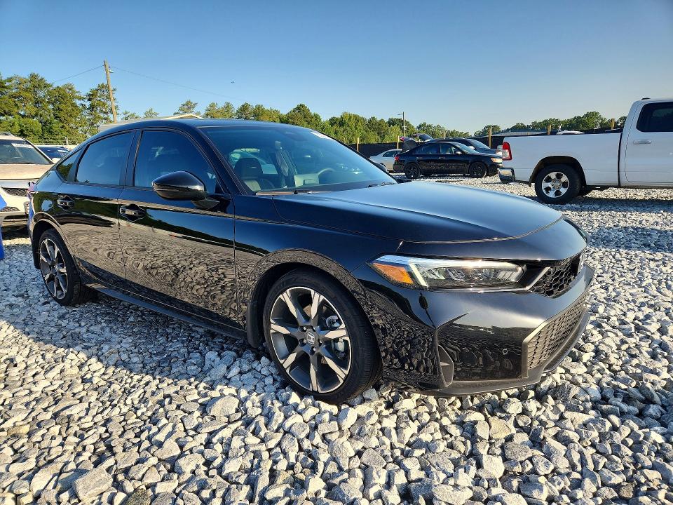 Photo 4 from auction – 2026 HONDA CIVIC with VIN 19XFL4H92TE015008