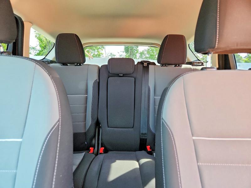 Photo 10 from auction – 2015 FORD ESCAPE with VIN 1FMCU0GX0FUB57822