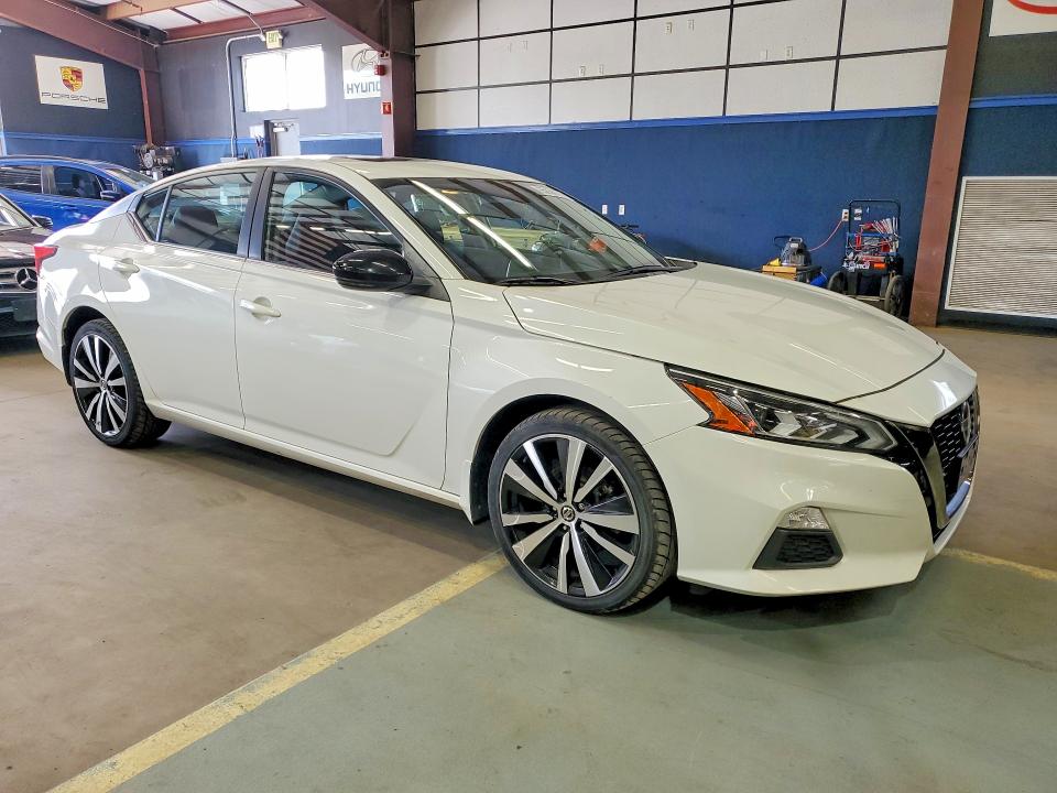 Photo 4 from auction – 2021 NISSAN ALTIMA with VIN 1N4BL4CW1MN307666
