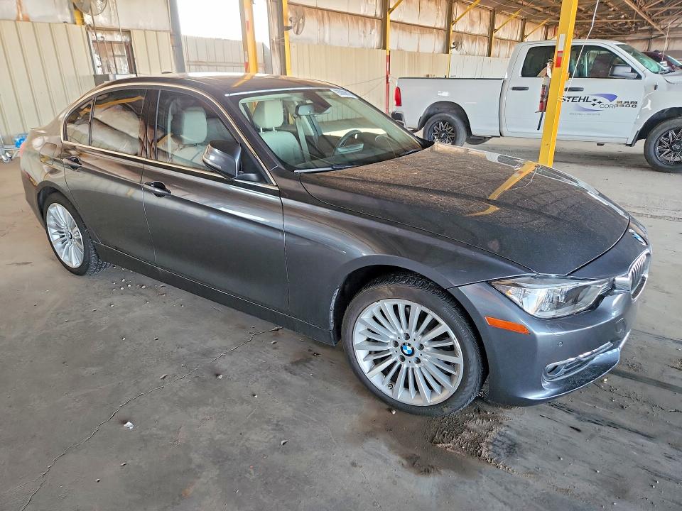 Photo 4 from auction – 2015 BMW 328 with VIN WBA3B5G51FNS15563