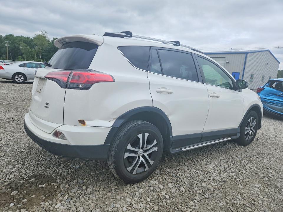 Photo 3 from auction – 2018 TOYOTA RAV4 with VIN JTMBFREV6JJ228547