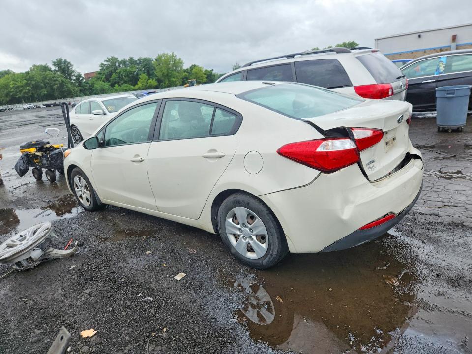 Photo 2 from auction – 2015 KIA FORTE with VIN KNAFK4A62F5418678