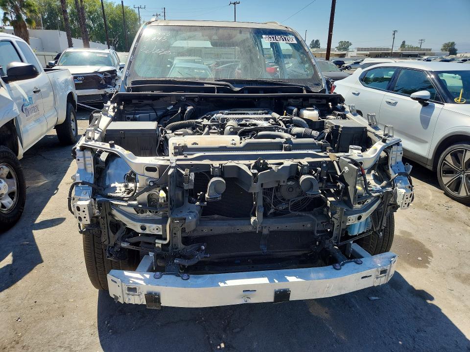 Photo 5 from auction – 2024 LEXUS LX 600 with VIN JTJAB7CX0R4062243