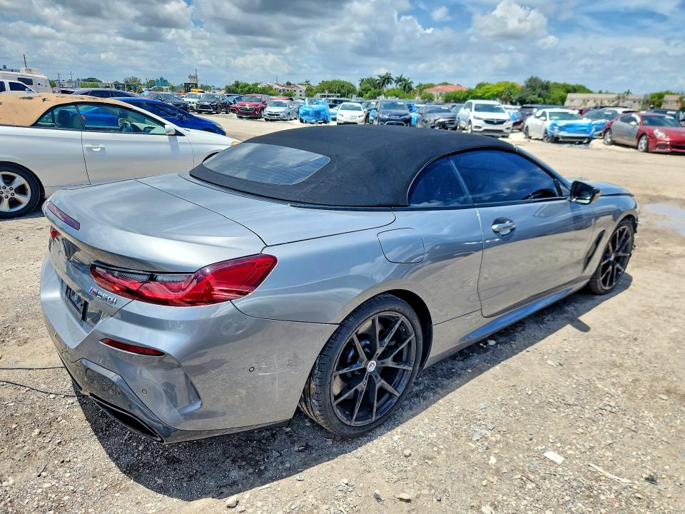 Photo 3 from auction – 2023 BMW M850XI with VIN WBAFY4C09PCL64171