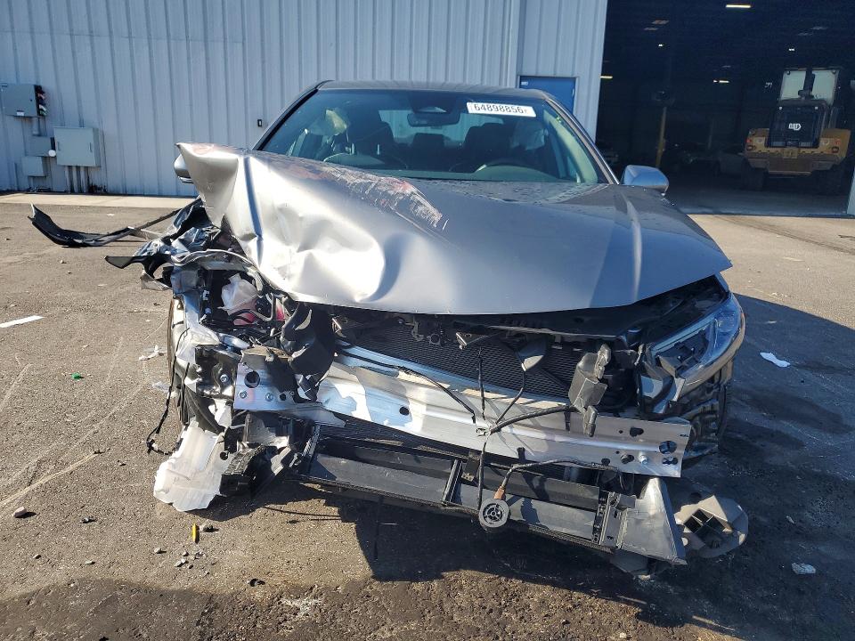 Photo 5 from auction – 2025 TOYOTA CAMRY with VIN 4T1DBADK9SU525773