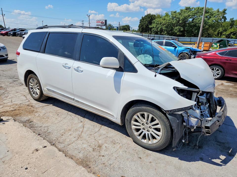Photo 4 from auction – 2014 TOYOTA SIENNA with VIN 5TDYK3DC0ES473551