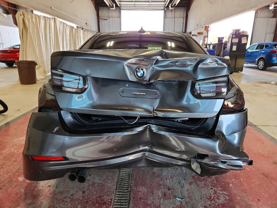 Photo 6 from auction – 2015 BMW 328 with VIN WBA3B3G52FNT68828