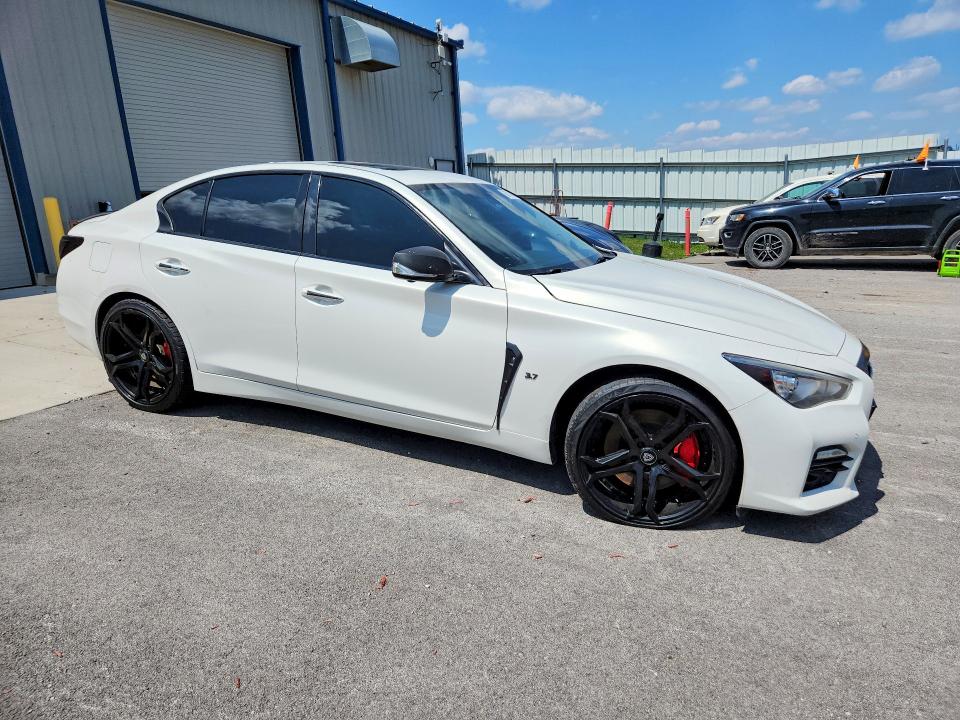 Photo 4 from auction – 2015 INFINITI Q50 with VIN JN1BV7AR8FM419170