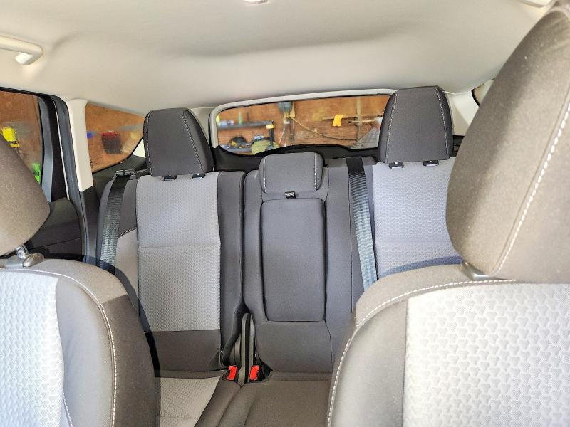 Photo 10 from auction – 2017 FORD ESCAPE with VIN 1FMCU9GD1HUD99242