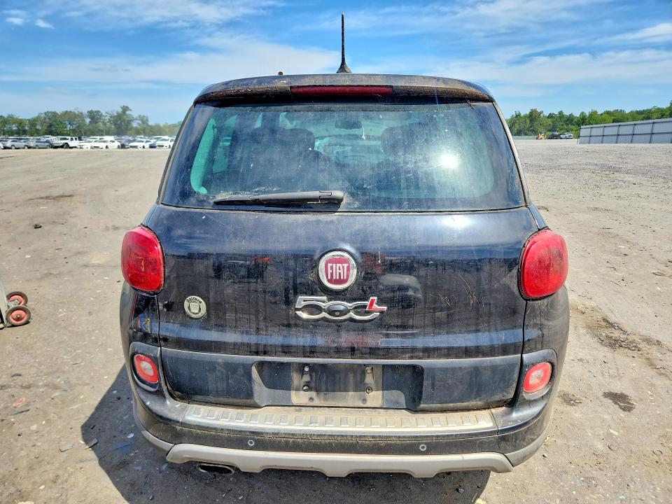 Photo 6 from auction – 2014 FIAT 500L with VIN ZFBCFADH6EZ011902