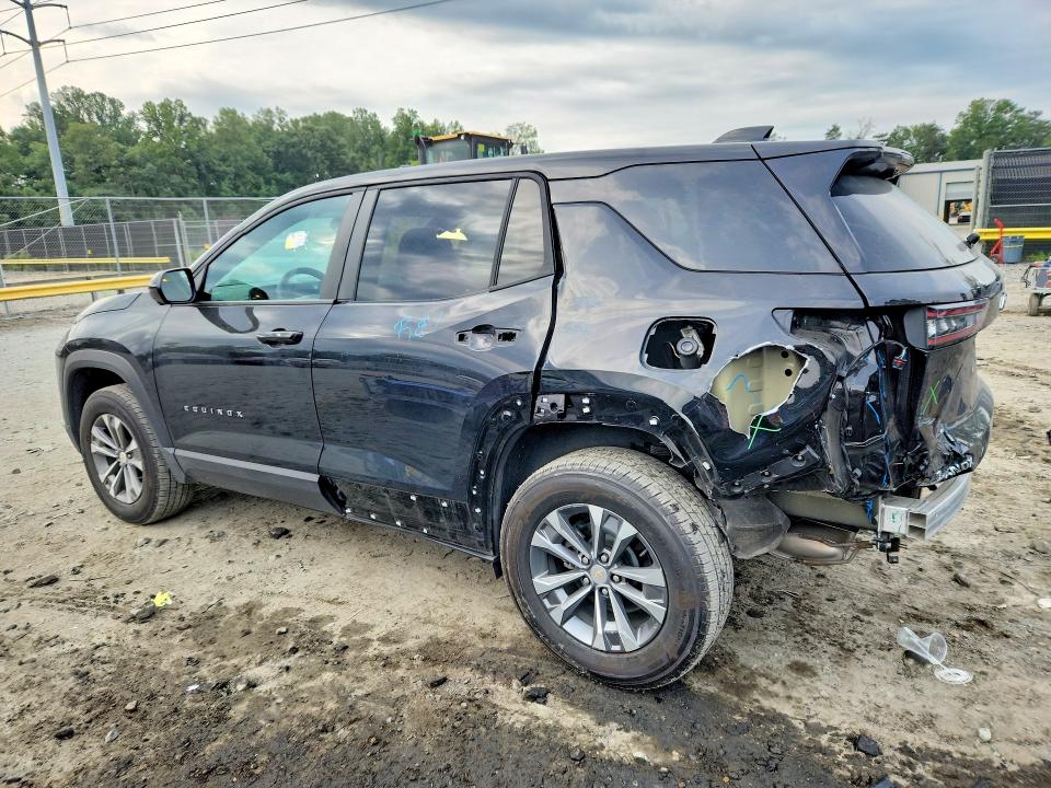Photo 2 from auction – 2026 CHEVROLET EQUINOX with VIN 3GNAXHEG6TL331815