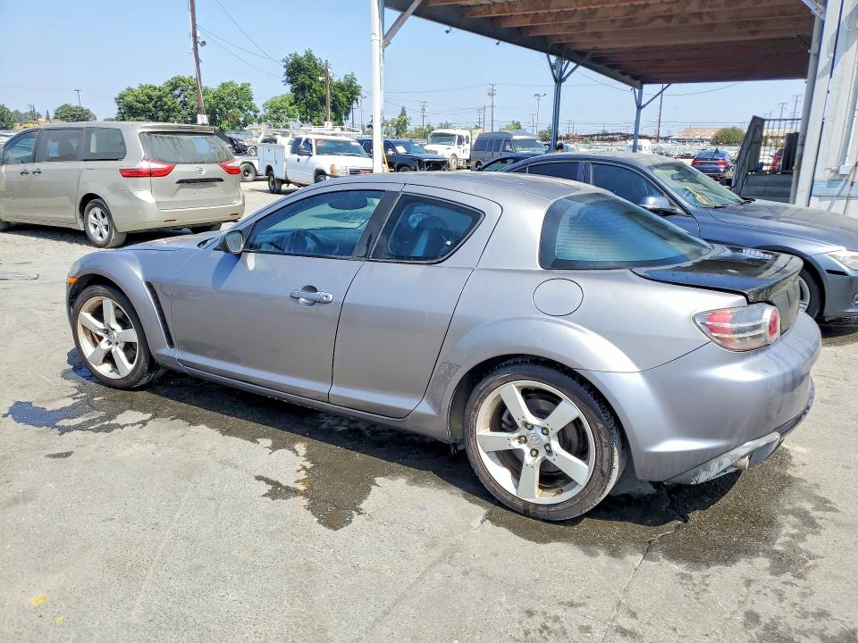 Photo 2 from auction – 2004 MAZDA RX8 with VIN JM1FE173540135921