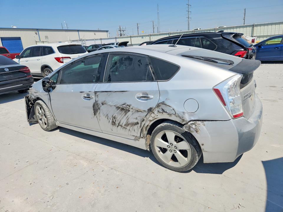 Photo 2 from auction – 2010 TOYOTA PRIUS with VIN JTDKN3DU1A0195116