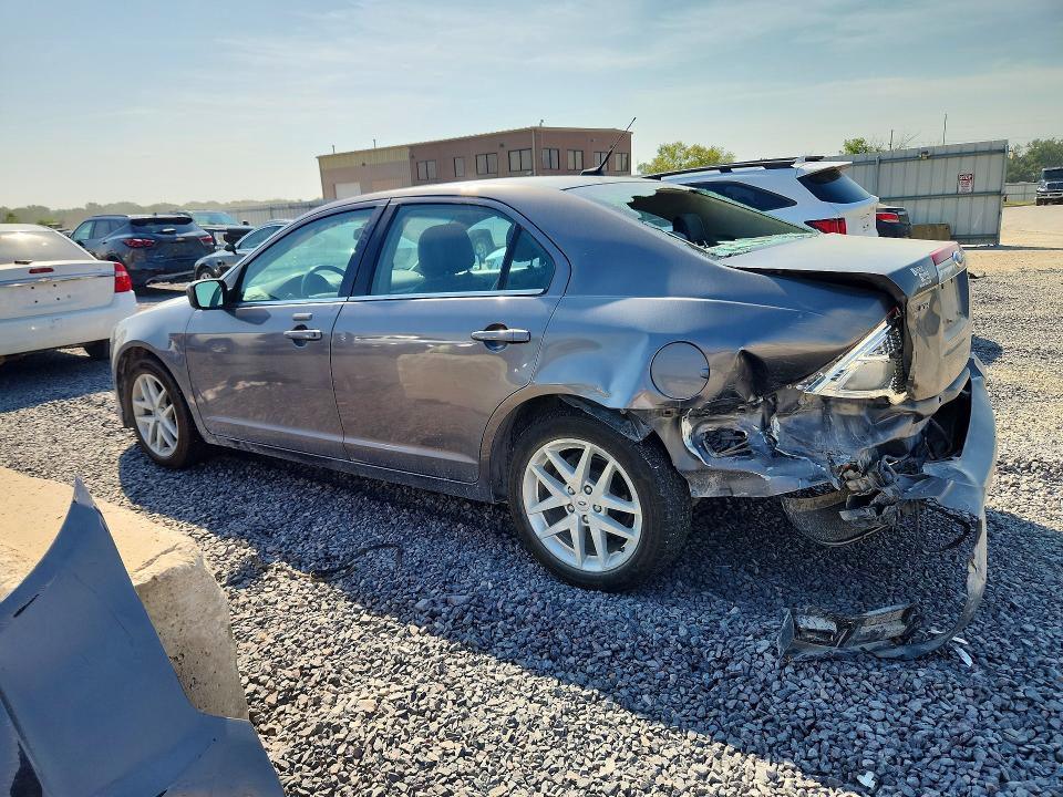 Photo 2 from auction – 2012 FORD FUSION with VIN 3FAHP0JA7CR433766
