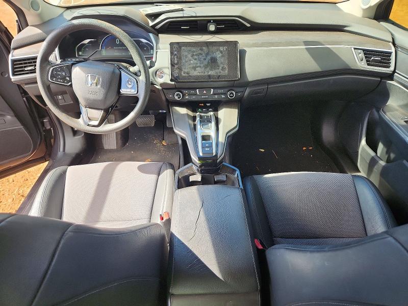 Photo 8 from auction – 2018 HONDA CLARITY with VIN JHMZC5F18JC015243